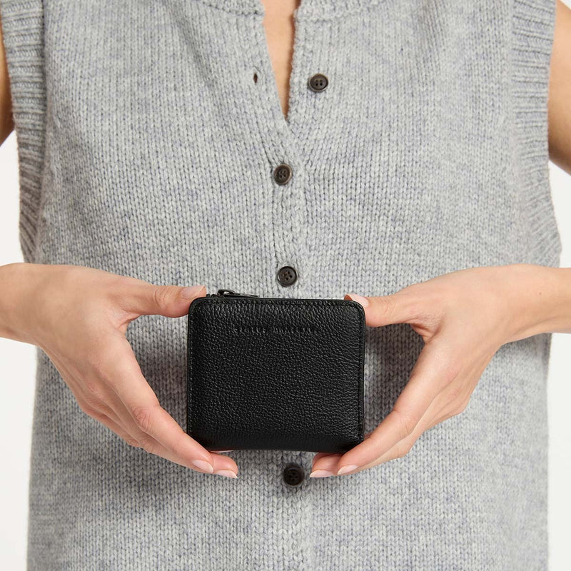 Sense Of Wonder Wallet | Black